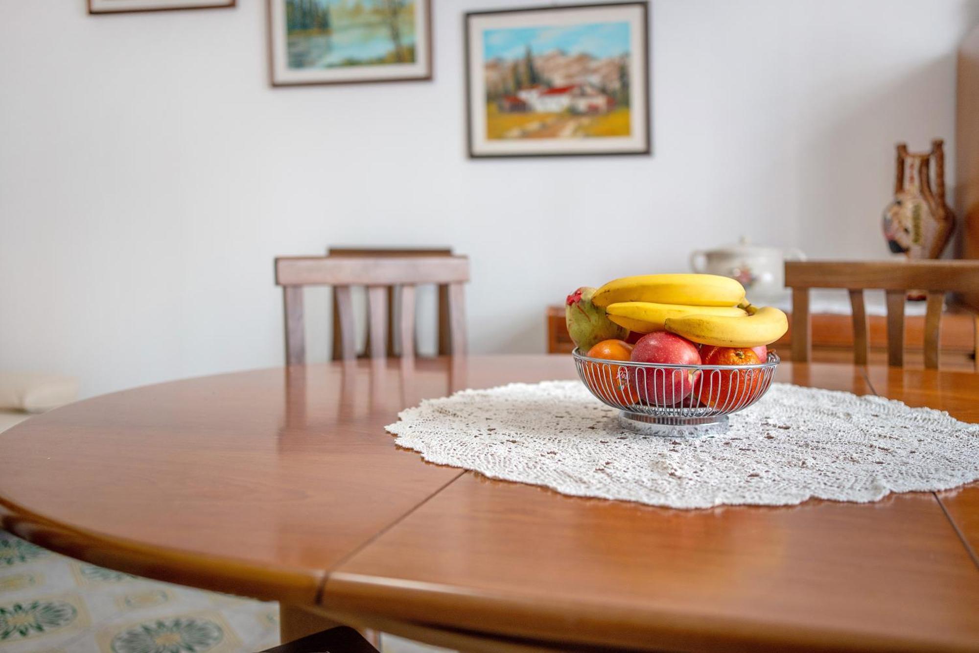 La Casa Dei Nonni Lägenhet Albenga Exteriör bild